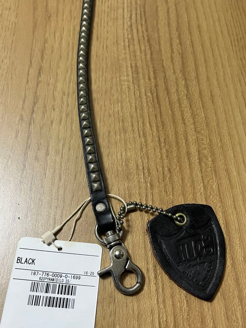 ＨＴＣスタッズ　レザーウォレットチェーン　HTC