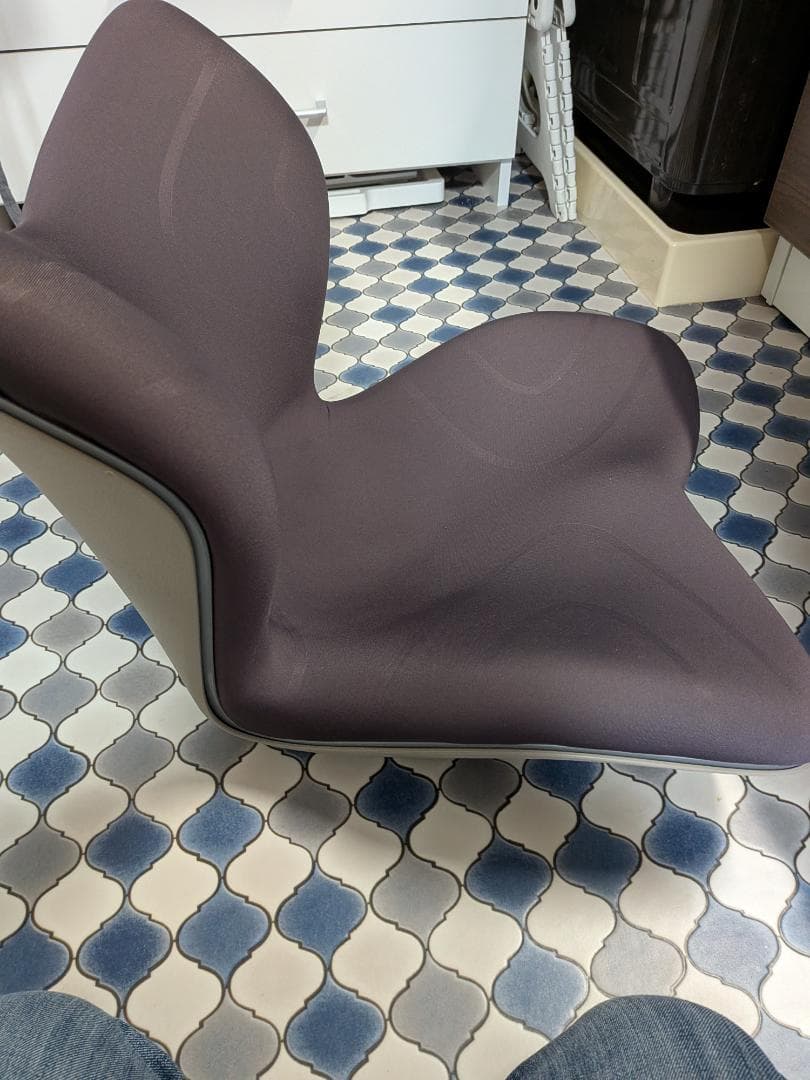 スタイル プレミアム 姿勢矯正椅子