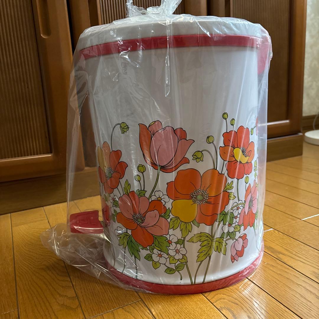 レトロ✴︎花柄ゴミ箱ペダル式✴︎山崎産業