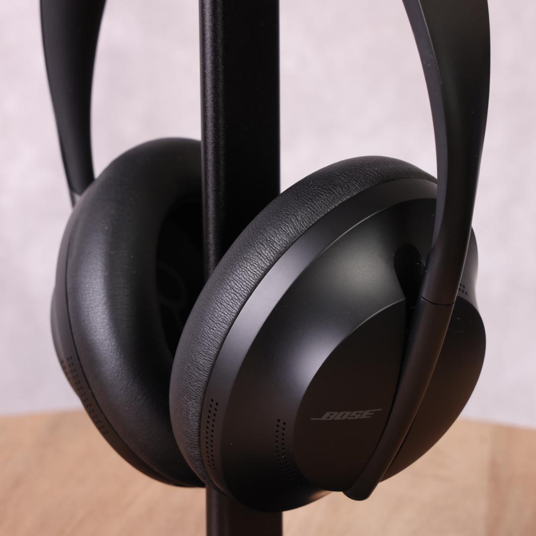 【ほぼ新品】Bose ボーズ ノイズキャンセリング ヘッドフォン　NC700
