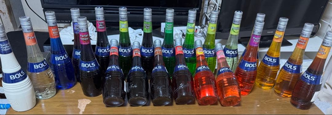 レアな旧ボトル 未開封 BOLS 豪華２３本セット おまけ付き！