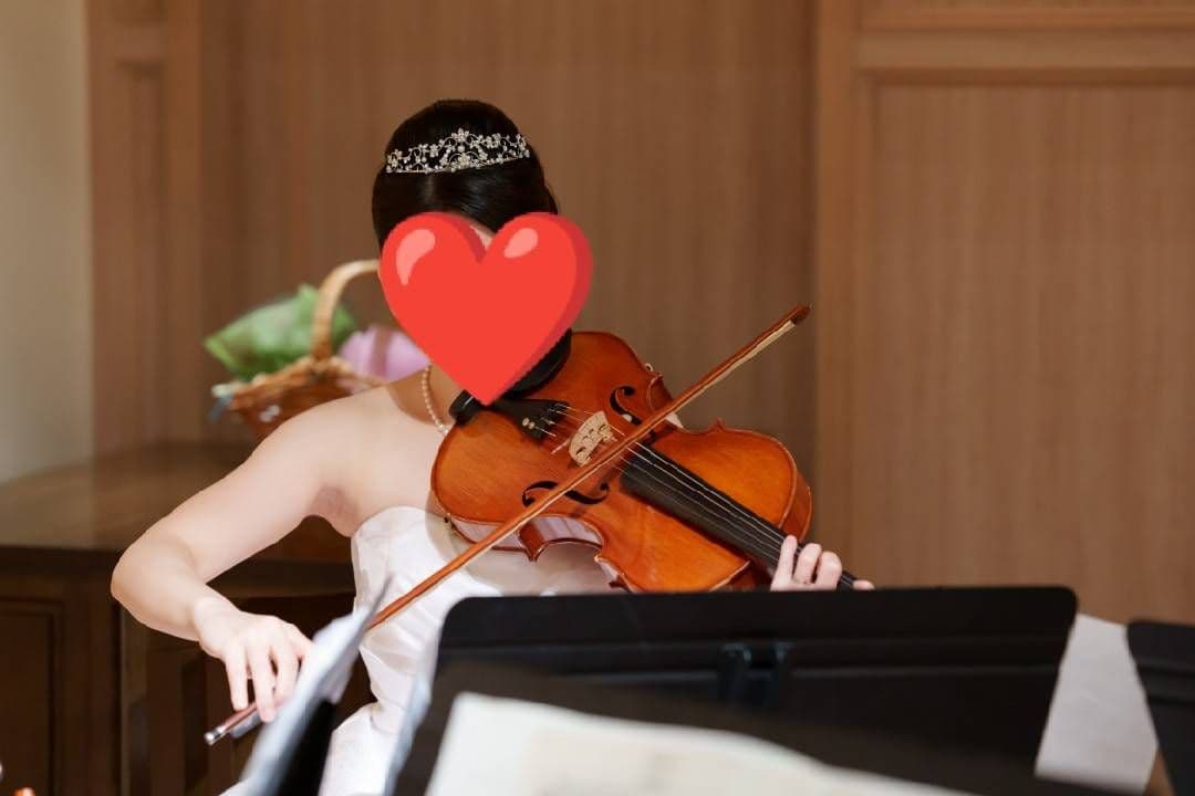 エメ ロールカラー ウェディングドレス