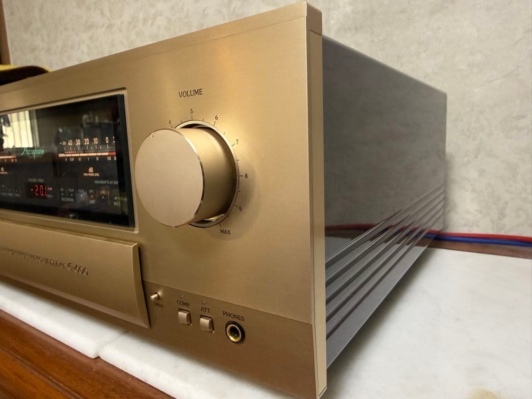 Accuphase E-600 プリメインアンプ　元箱有り