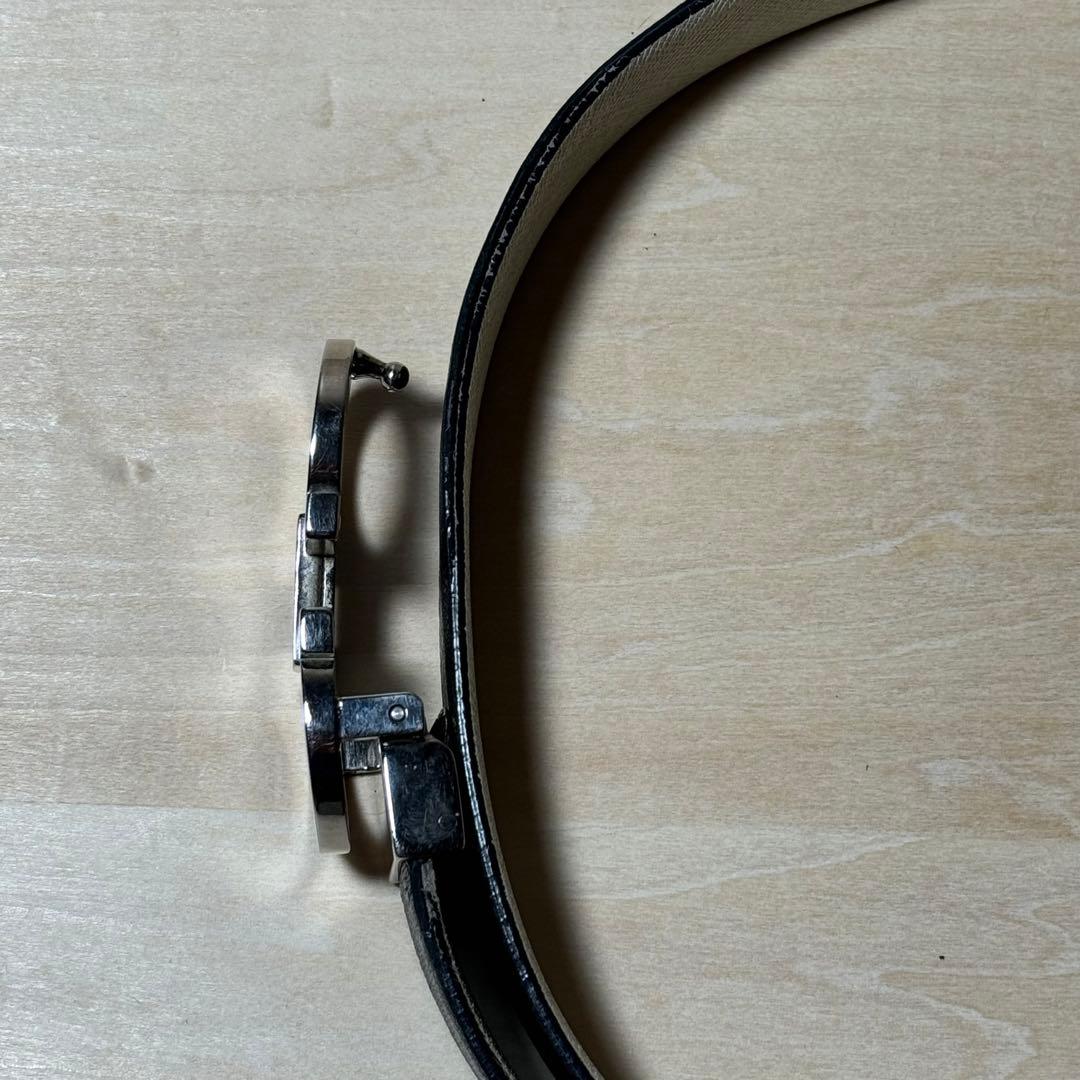 フェラガモ　リバーシブルレザーベルト　ブラック/アイボリー