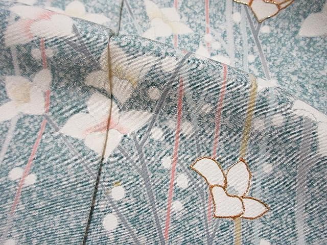 訪問着：白花と枝ライン：ミントグリーン蒔き糊染：11号小柄：シミ：袷正絹：P7