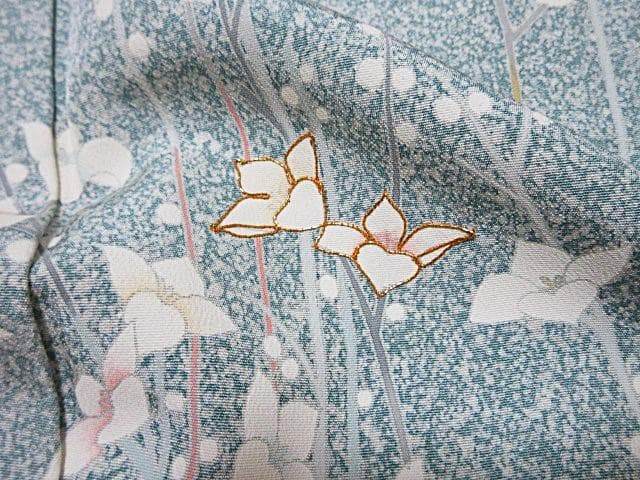 訪問着：白花と枝ライン：ミントグリーン蒔き糊染：11号小柄：シミ：袷正絹：P7