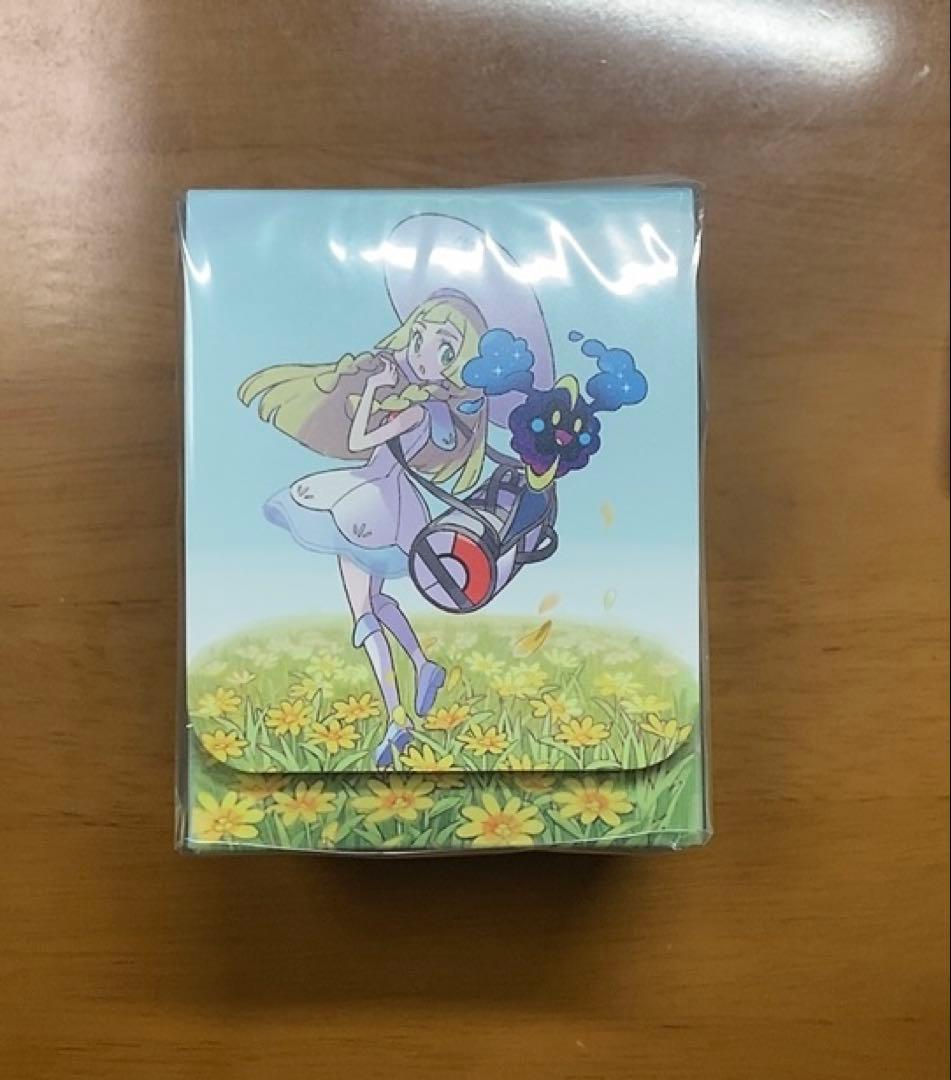 リーリエ&コスモッグセット　スリーブ　デッキケース　　ポケカ