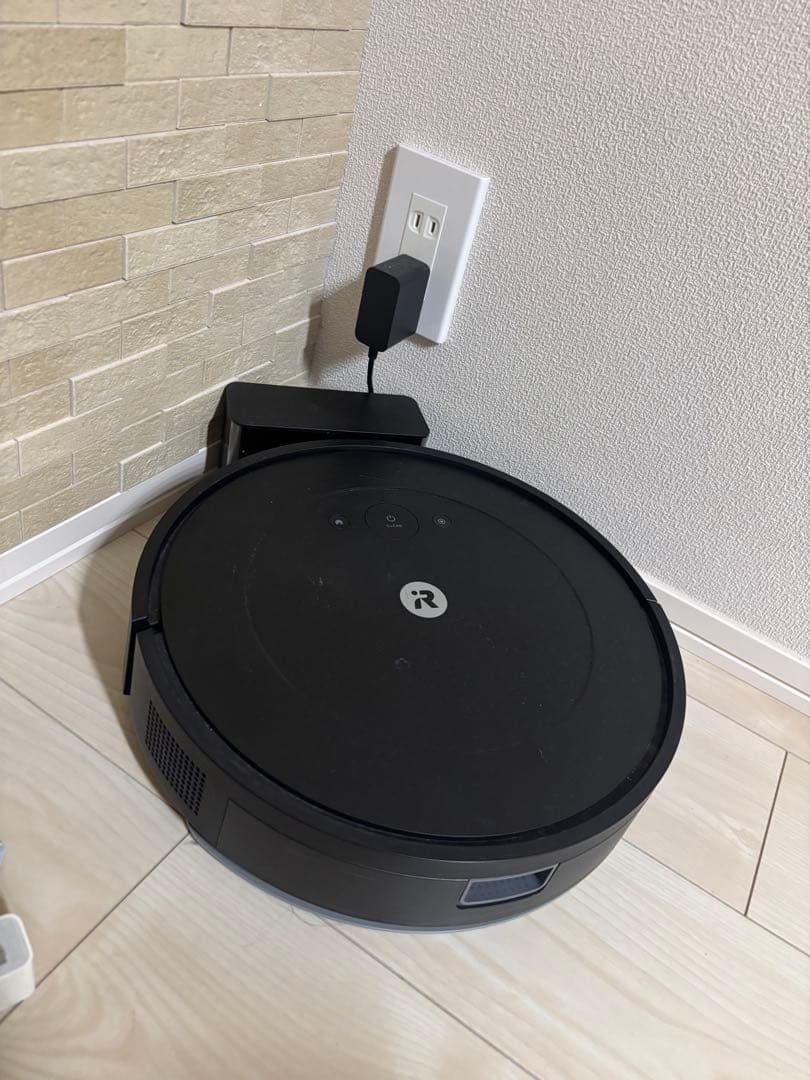 ルンバ　ロボット掃除機 本体 ブラック　Roomba