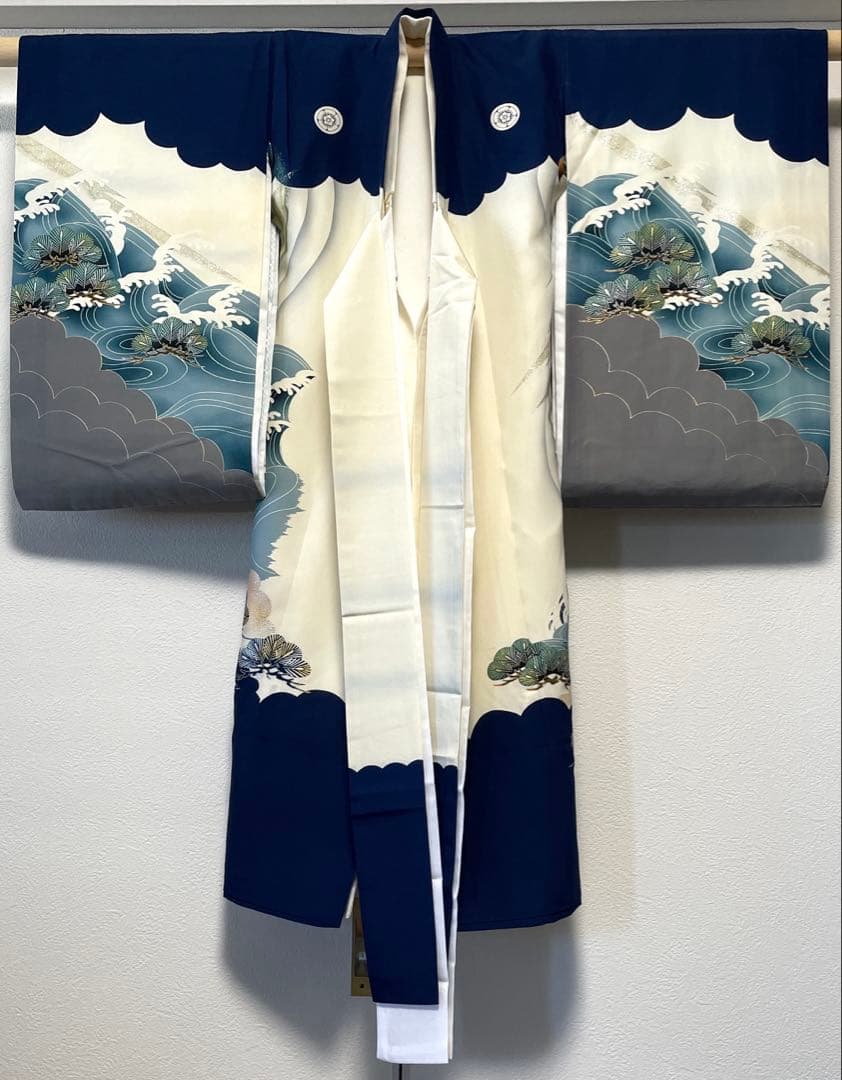 □男児用　正絹祝着　産着　お宮参り　龍虎柄　紺色地　襦袢付