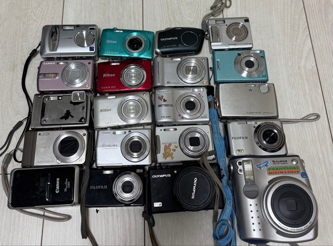 デジタルカメラ　20点セット　(未確認) (ジャンク品)
