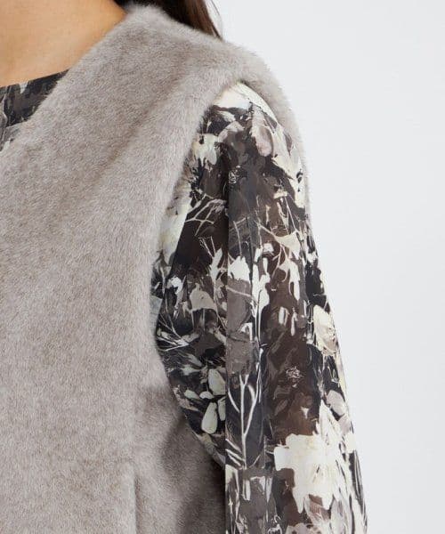 みき！エポカ　エコファーVネックジレ