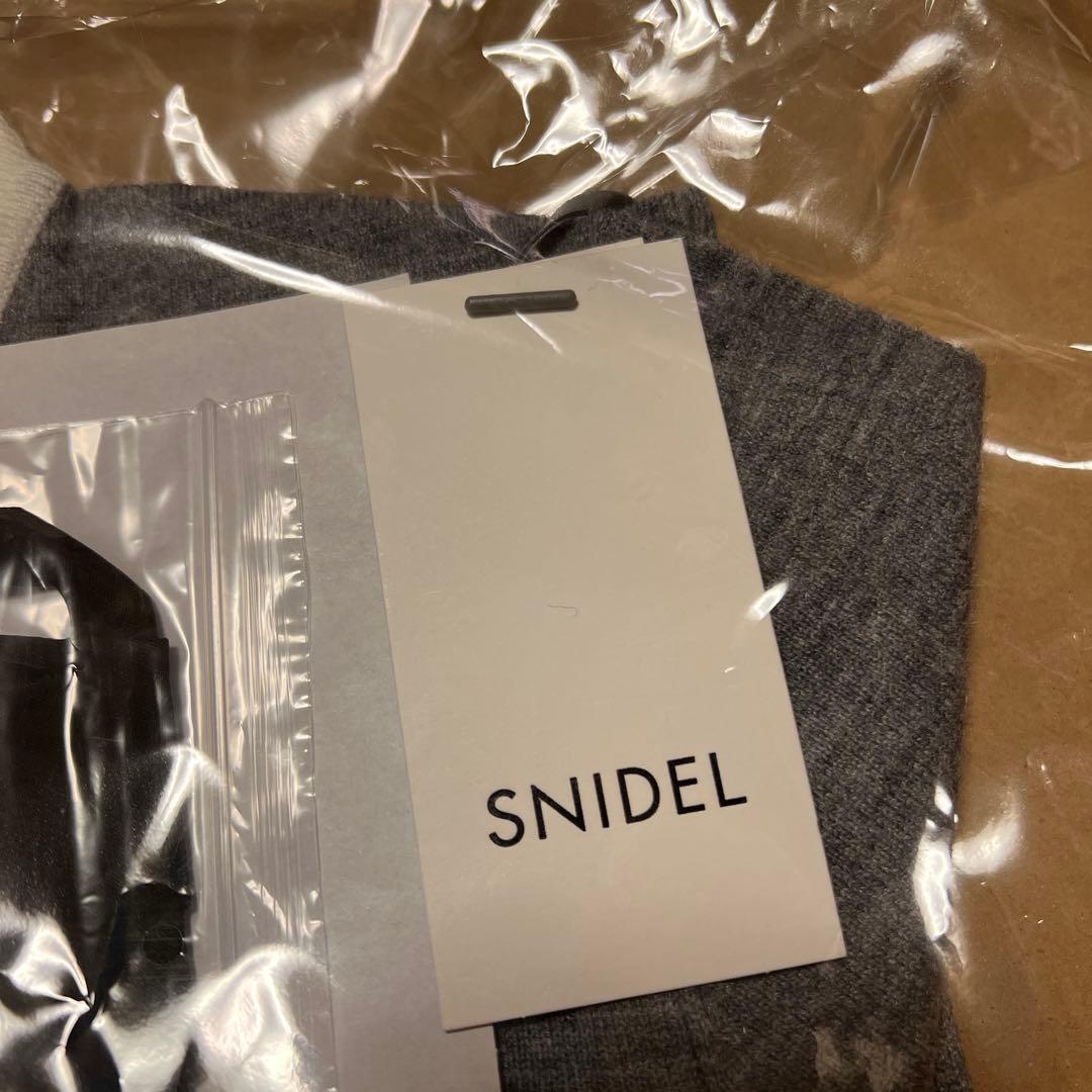 タイ付きビジューカーディガン （GRY）