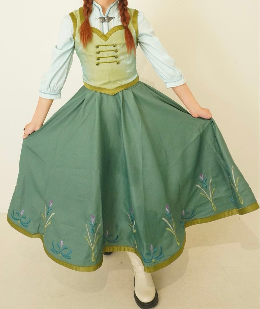 2月5日限定価格　ブランドタグあり　アナと雪の女王 スケートアナ ドレス 美品