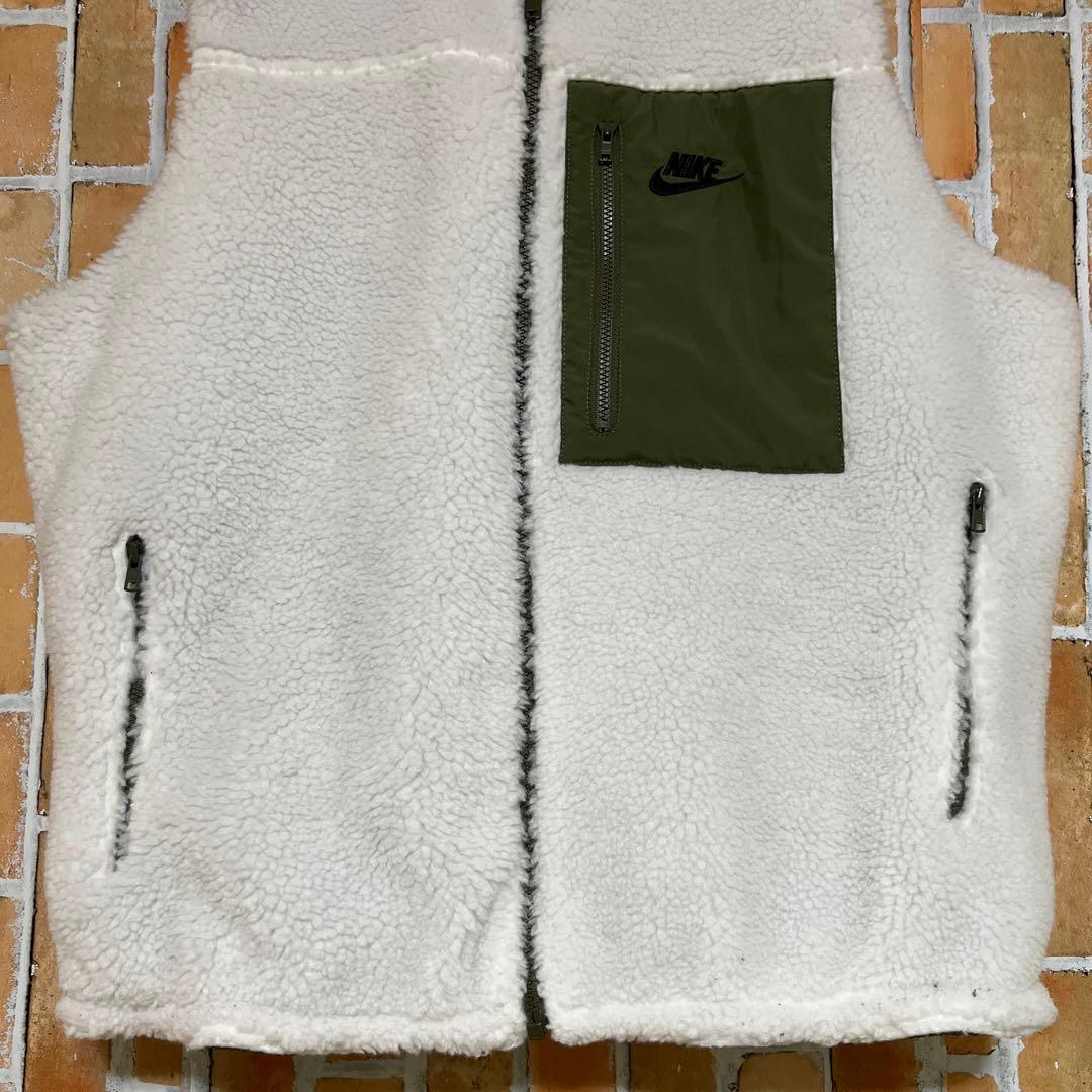 201NIKEリバーシブルベスト　ナイキボアモコモコウインタライズドスウォッシュ