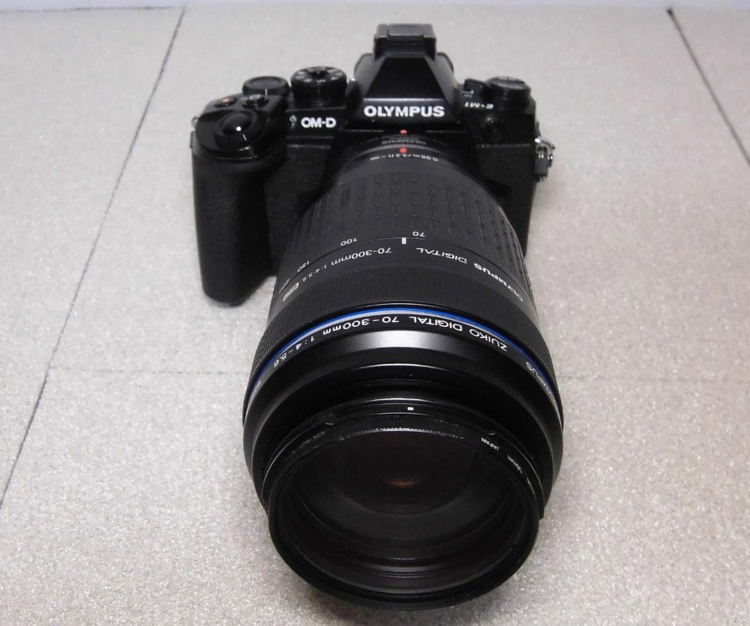 OLYMPUS OM-D E-M1 デジタルミラーレスカメラ・ズームレンズセット