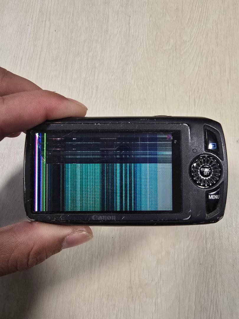 ジャンクCanon IXY 400F 、IXY30Sコンパクトデジタルカメラ