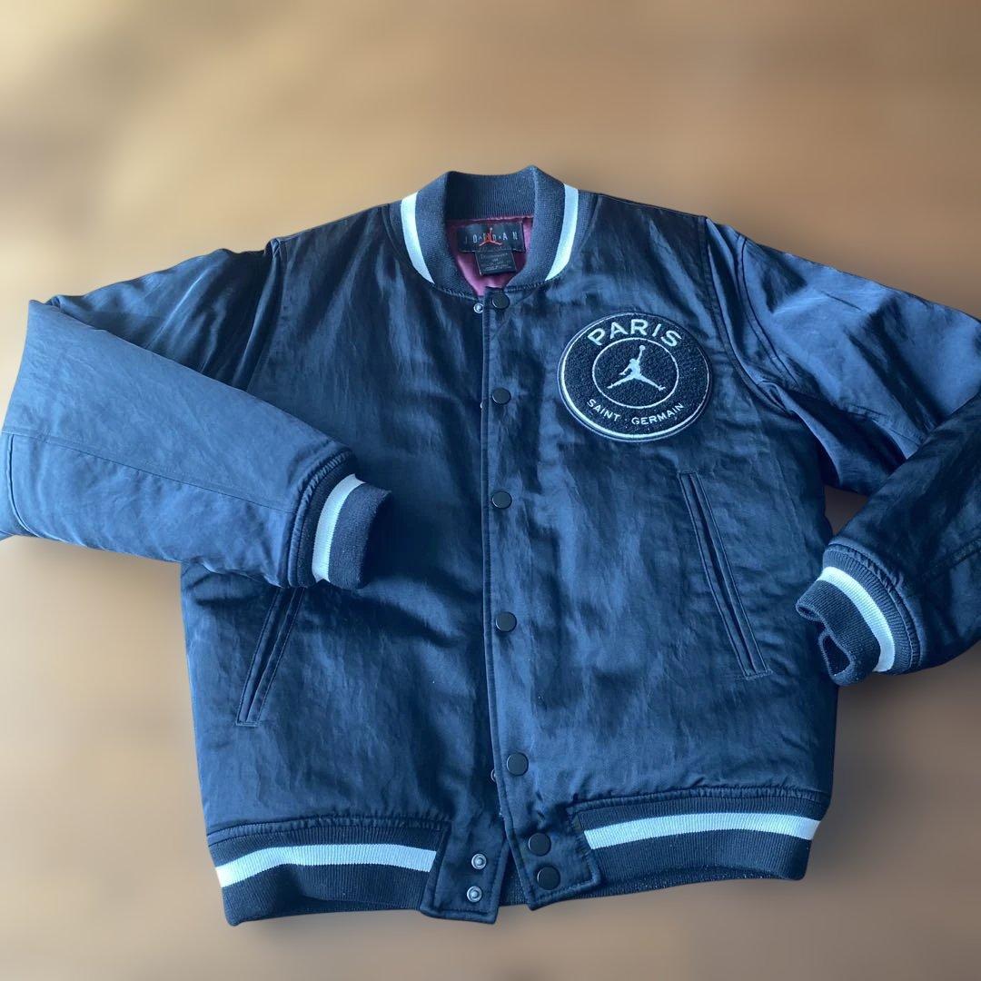 【ヒデさん専用】ジョーダン×パリサンジェルマン　キッズXSブルゾンブラック