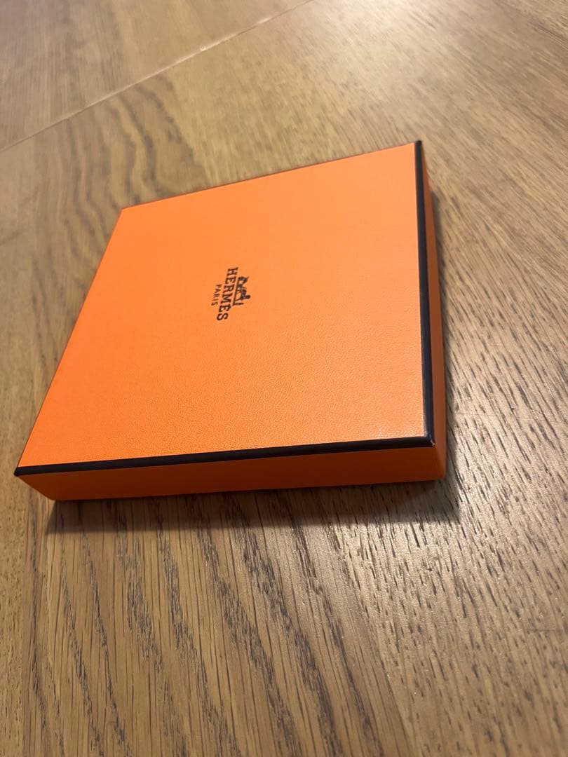 エルメス ハンカチーフ 《ジャカードH》　コクリコ色