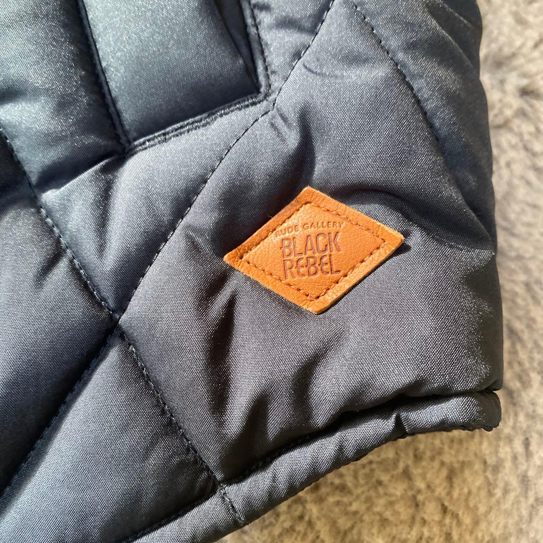 美品 ルードギャラリー RUDE GALLERY ブラックレーベル ベスト