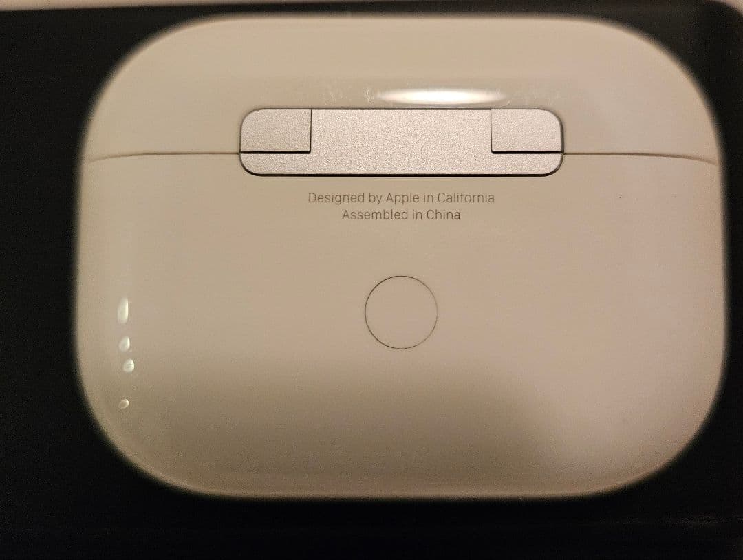 AirPods Pro 世代/種類···(第1世代)