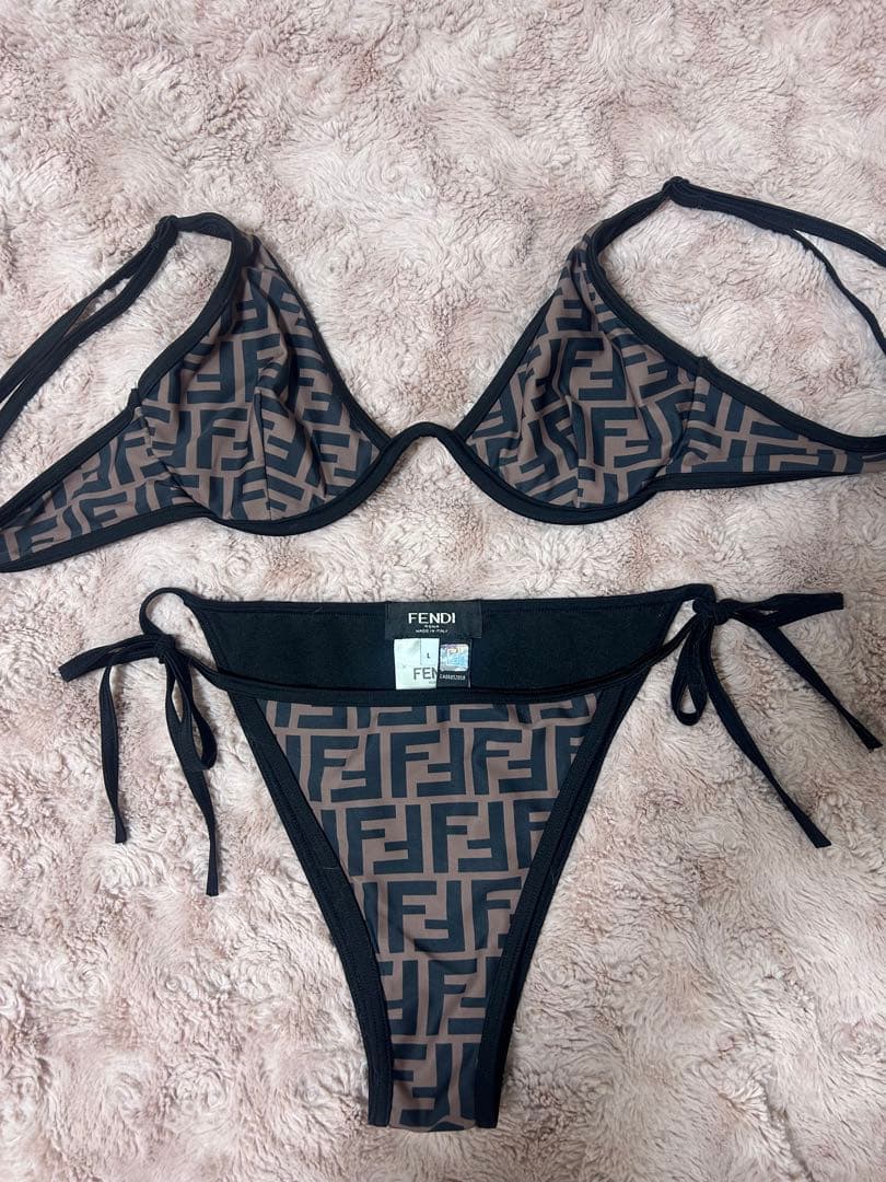 FENDI セパレート水着 Lサイズ