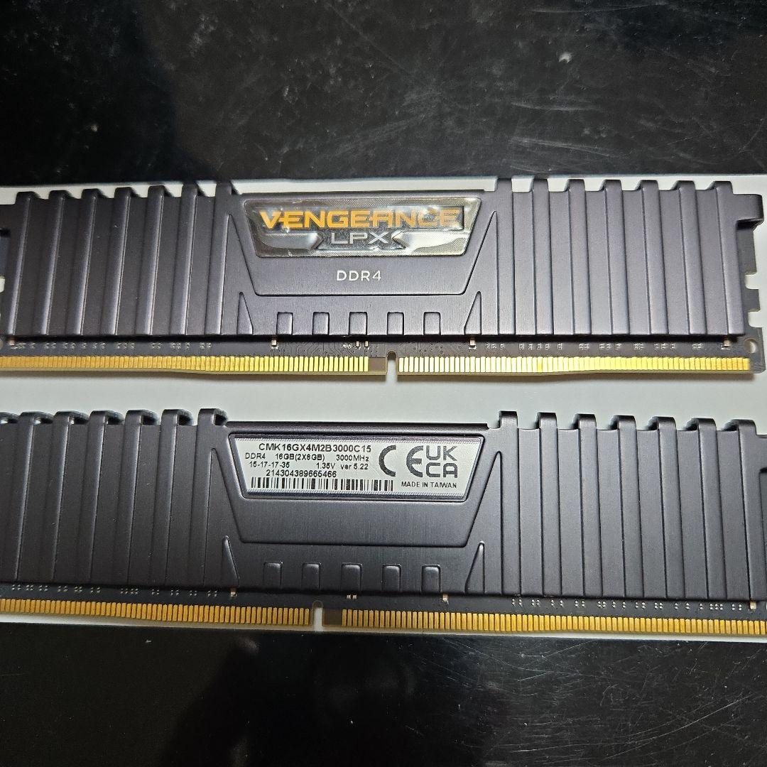 メモリー Vengeance LPX 16GB DDR4 3000MHz