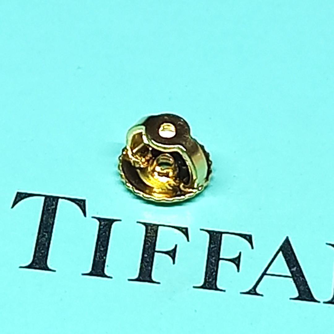 美品 ティファニー ネジ式 ピアス キャッチ 750 k18 YG バイザヤード