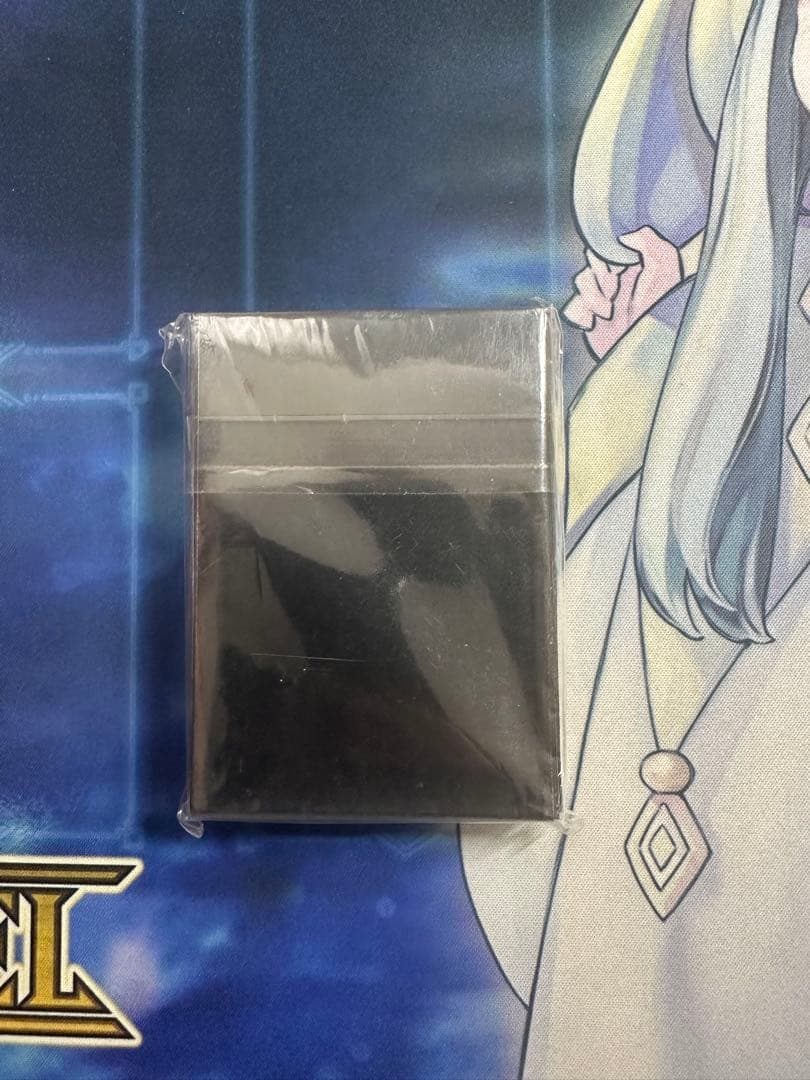 遊戯王　閃刀姫－カガリ　中国大会限定　未開封スリーブ 70枚