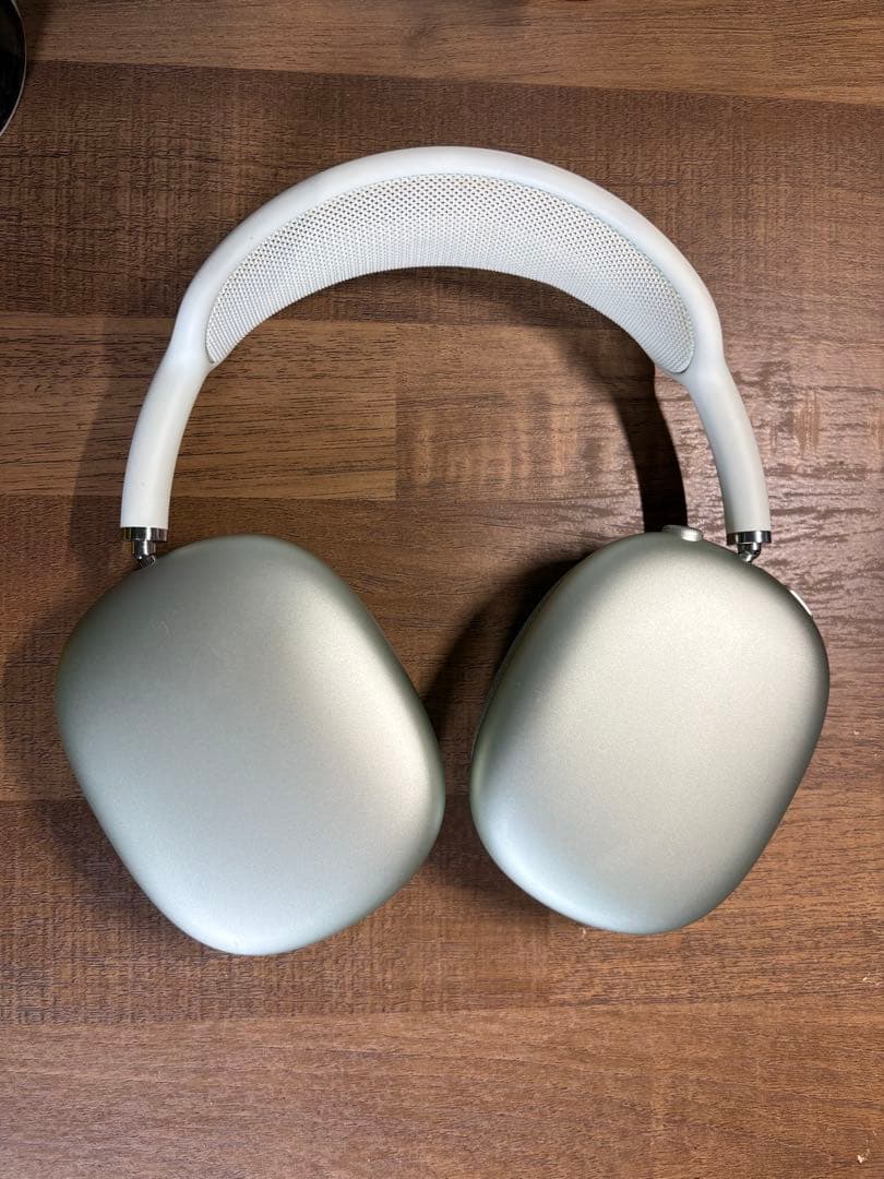 AirPods pro max グリーン