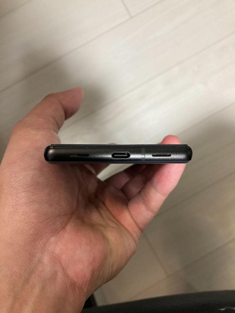 ア*ル様 【ケース/フィルム多数付属】Pixel 6a 128GB SIMフリー