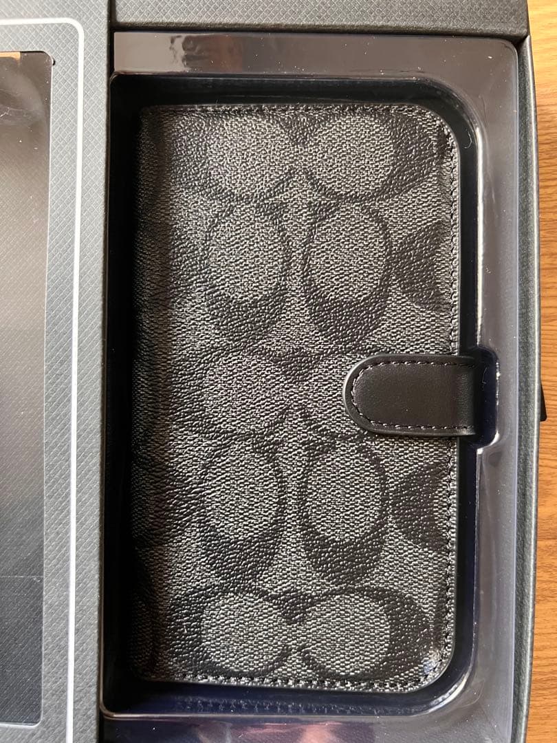 COACH 手帳型ケース　iPhone 13／iPhone 14対応　新品未使用