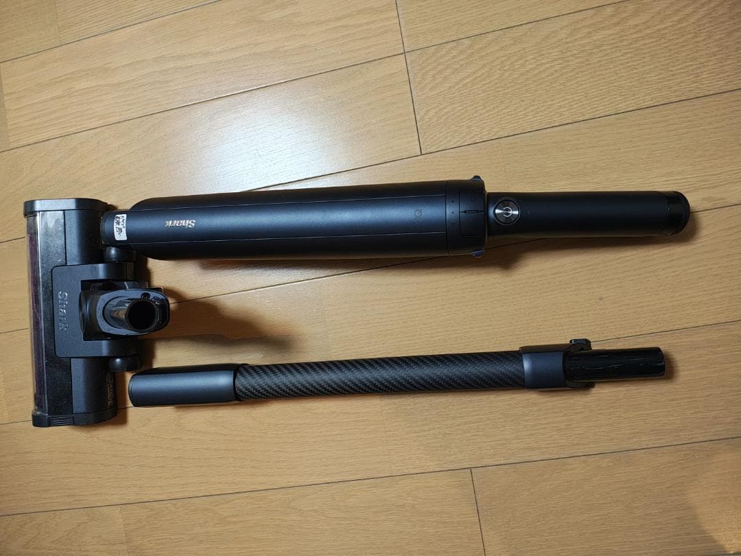 シャーク★コードレスクリーナー★LC301JBK★バッテリー新品と同等★難あり