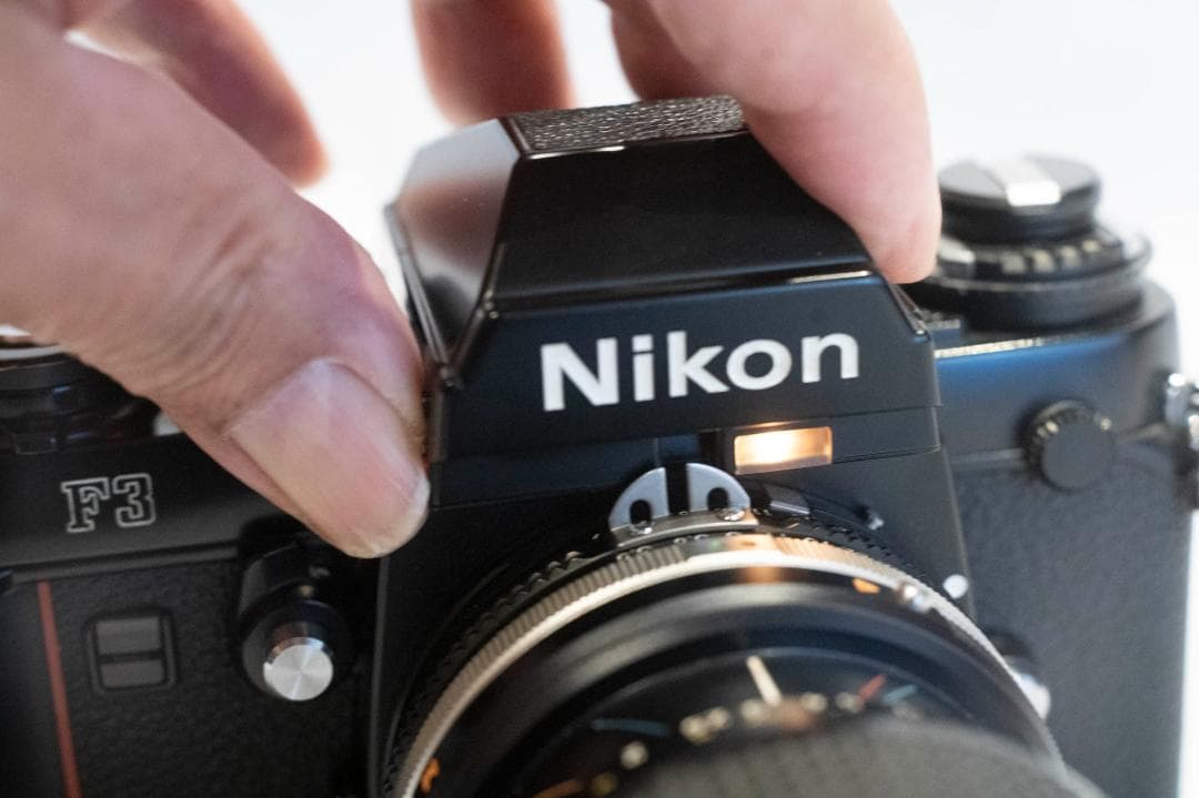 ニコンF3＋ズームニッコール35-105mm f3.5-4.5 良品　試写済み