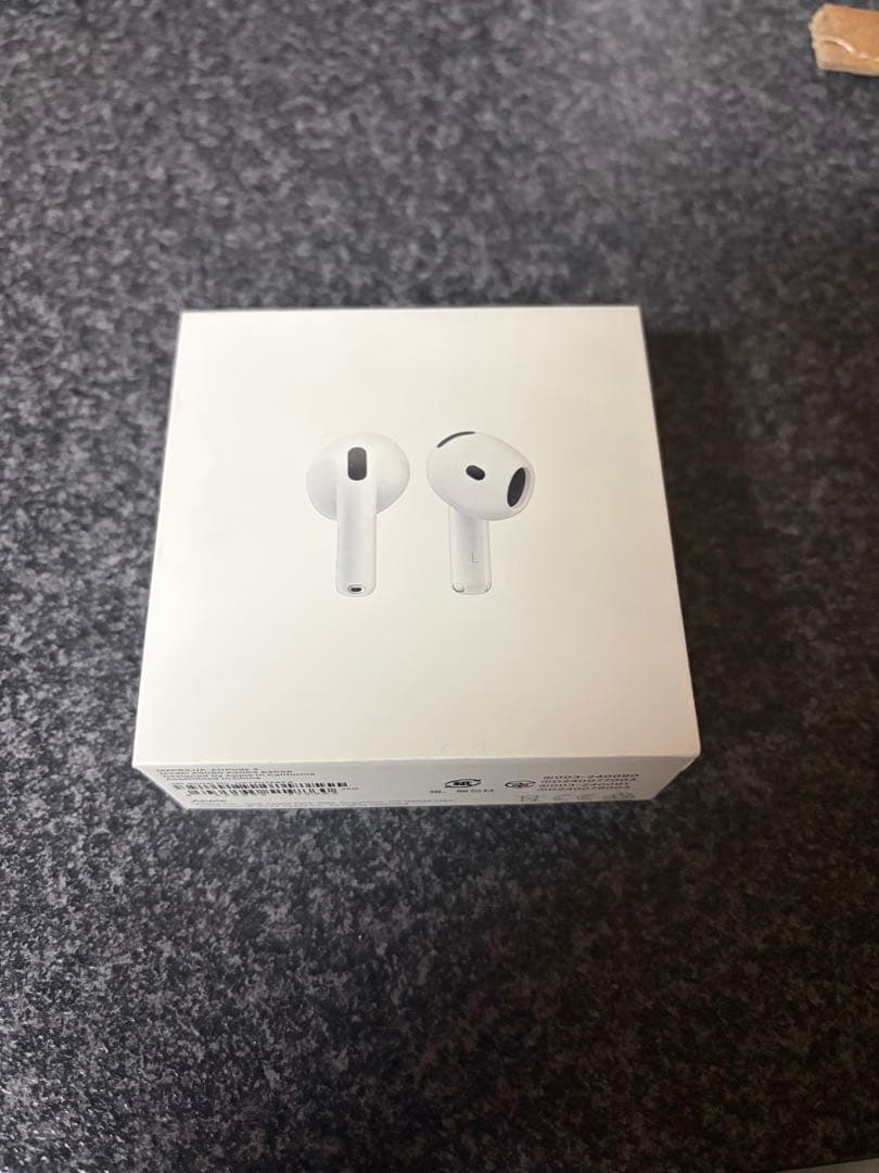 け*ん様 AirPods4世代ノイズキャンセリング非搭載