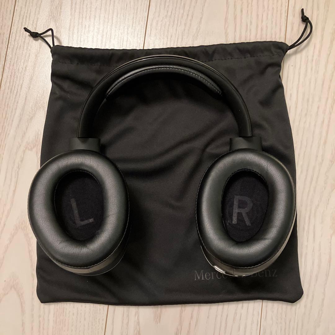 メルセデスベンツ　ワイヤレスヘッドホン1個