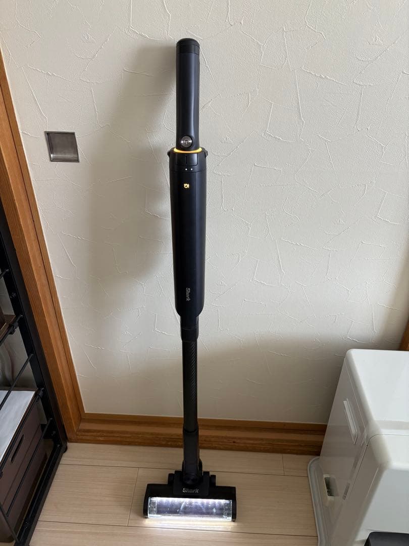シャーク　掃除機　LC301JBK 本体のみ