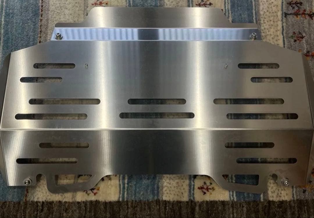 ハイラックス125 PITBULL製　オールステンレス　スキッドプレート