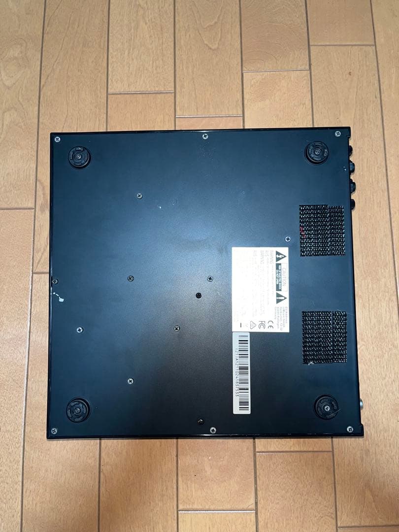 mpc one akai サンプラー