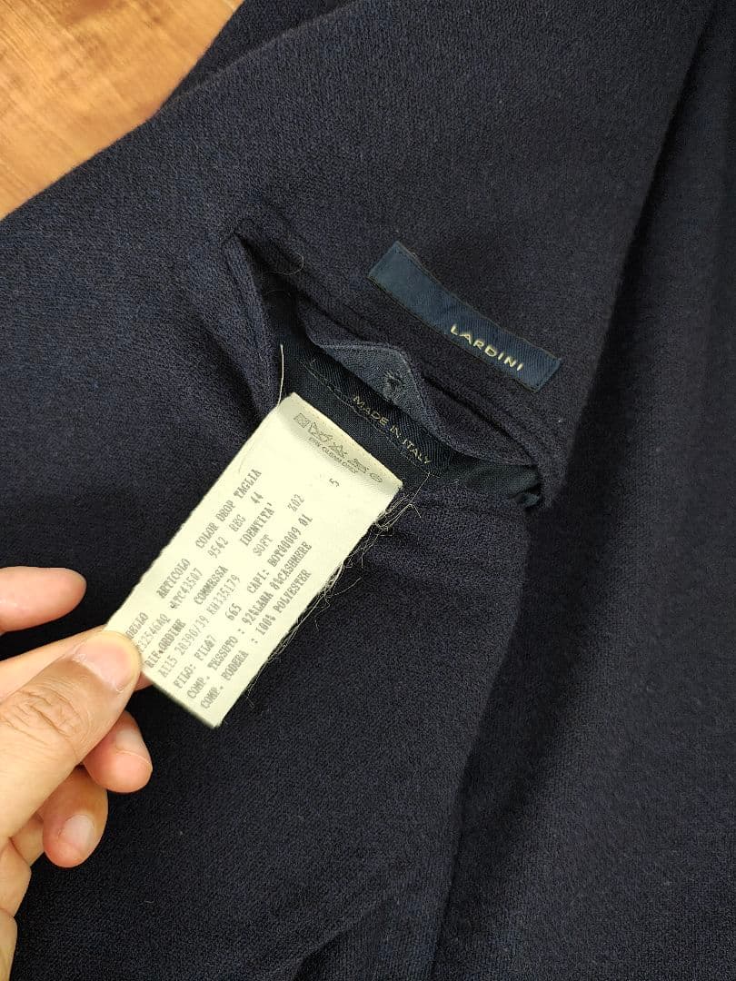 LARDINI ネイビー ビジネスジャケットサイズ44