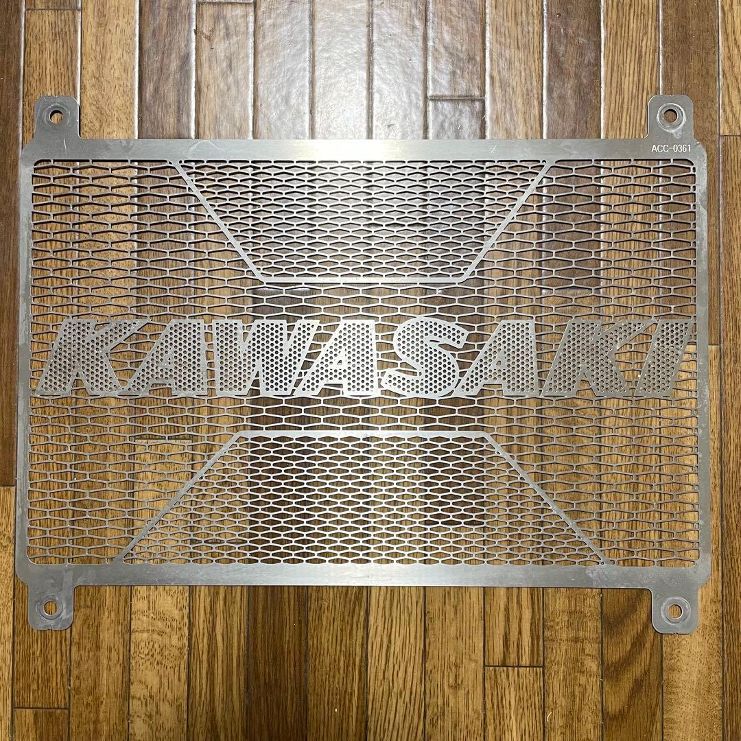 Z900RS　純正ラジエーターコアガード　21～