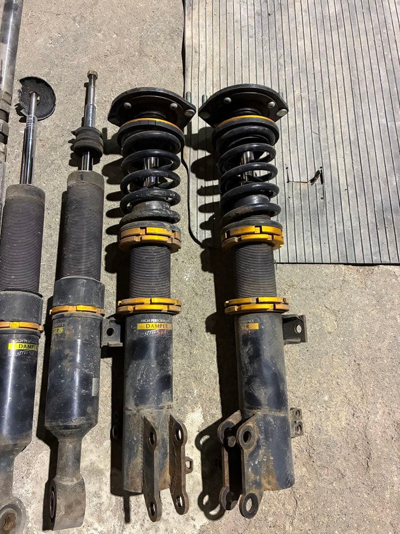 ダイハツ　ムーブコンテ　車高調　一式