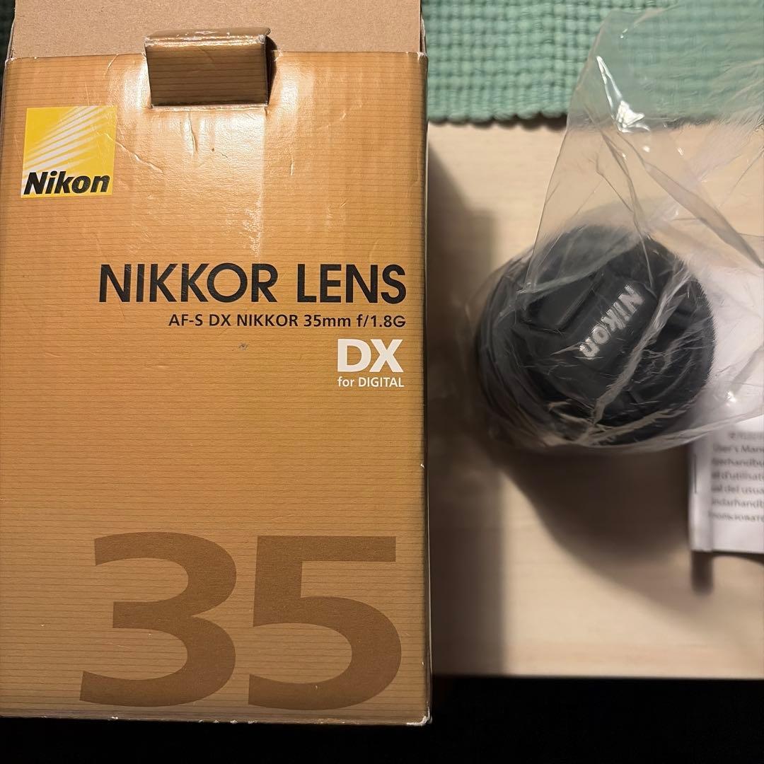 Nikon AF-S DX NIKKOR 35mm f/1.8G レンズ