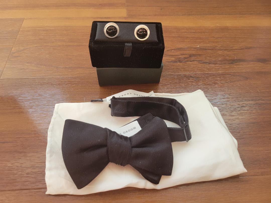 トリートドレッシング　カフス　チーフ　リボン