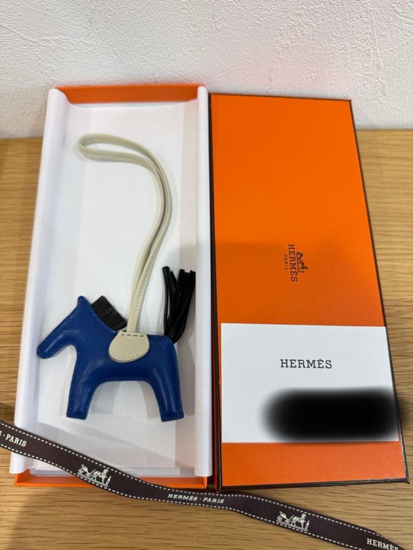 HERMES エルメス ロデオチャームPM
