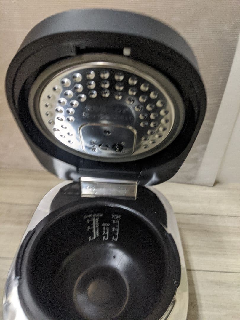 SHARP(シャープ) IHジャー炊飯器　5.5合　KS-HF10B