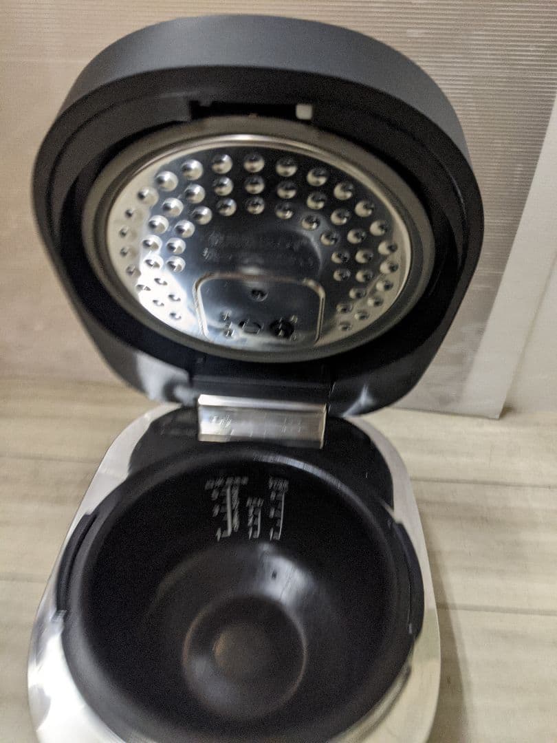 SHARP(シャープ) IHジャー炊飯器　5.5合　KS-HF10B