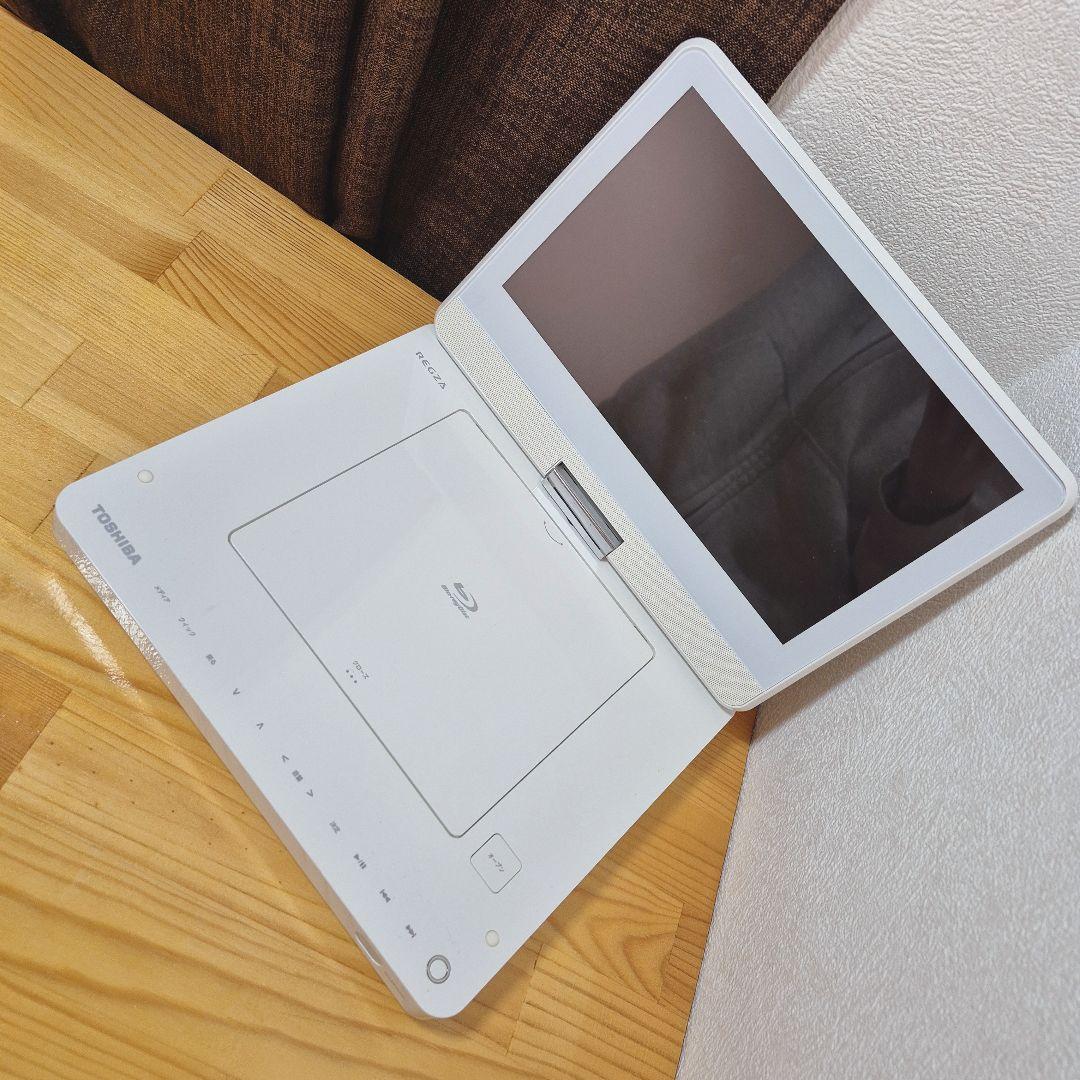 ね*吉様 希少最終モデルTOSHIBA REGZA レグザポータブルプレーヤー美
