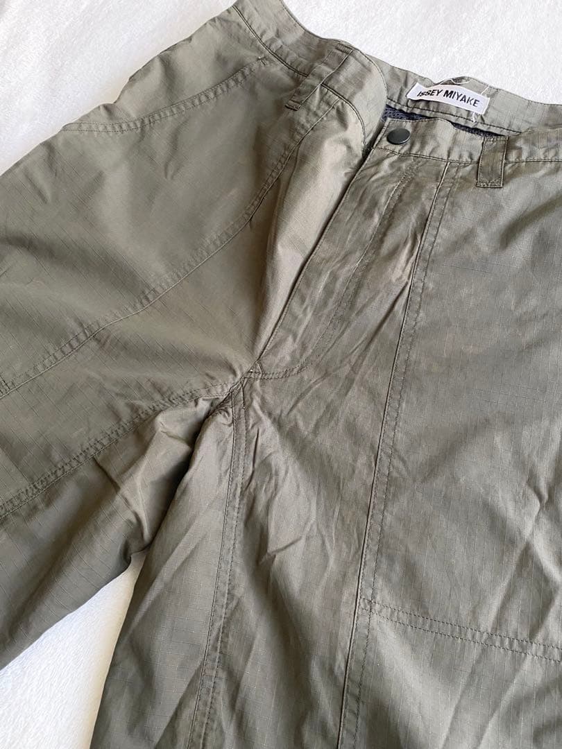 希少 ISSEY MIYAKE イッセイミヤケ カーゴパンツ メンズ Mサイズ