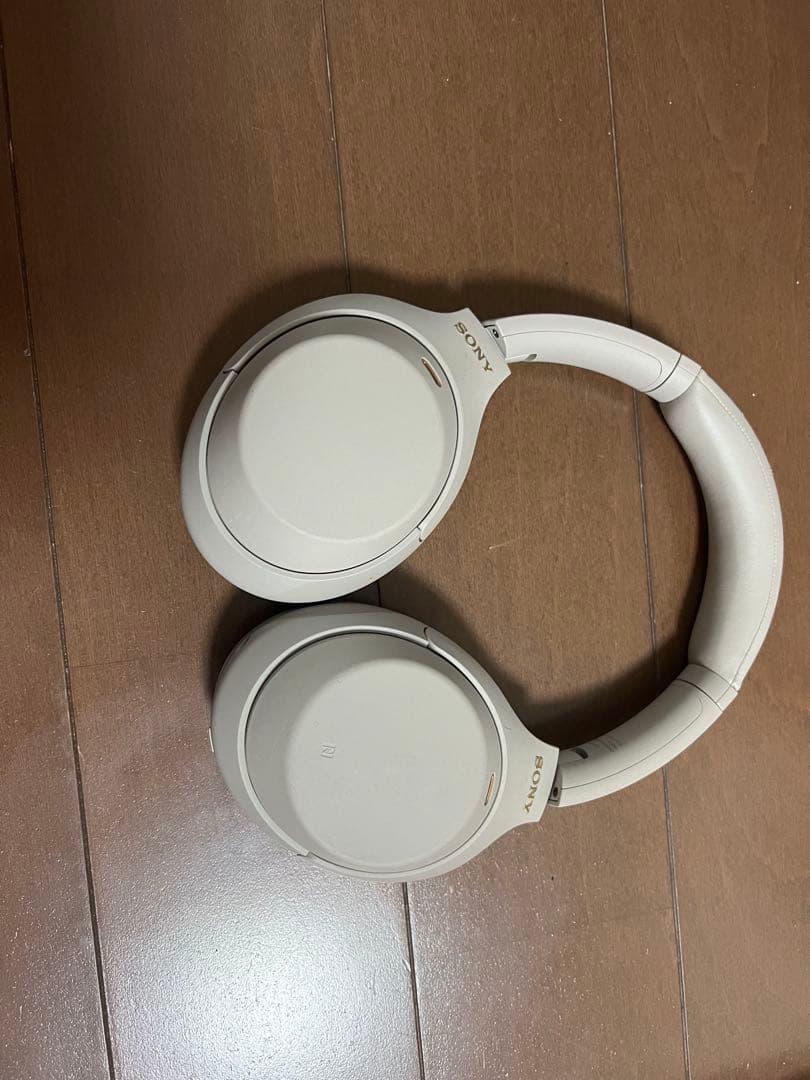 SONY ワイヤレスヘッドホン WH-1000XM4 箱付き