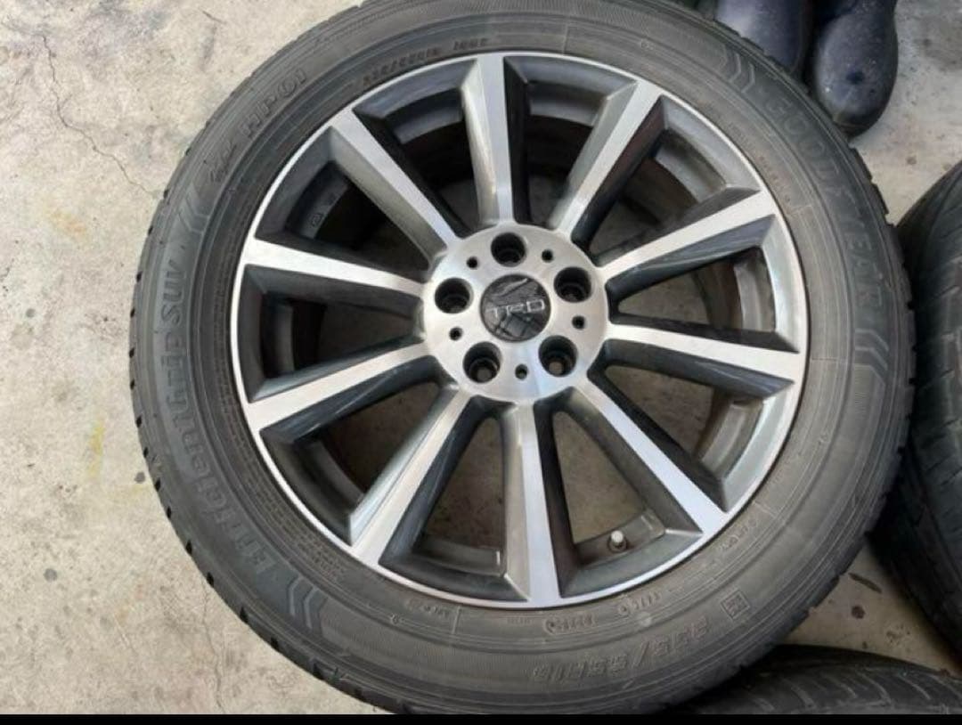 最終値下アルベルTRD18インチホイールタイヤ4本セット